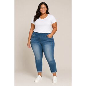 Westbound Woman Cotton-Blend Pull-On Cropped Light Wash Jeans with Cuff Size 20W